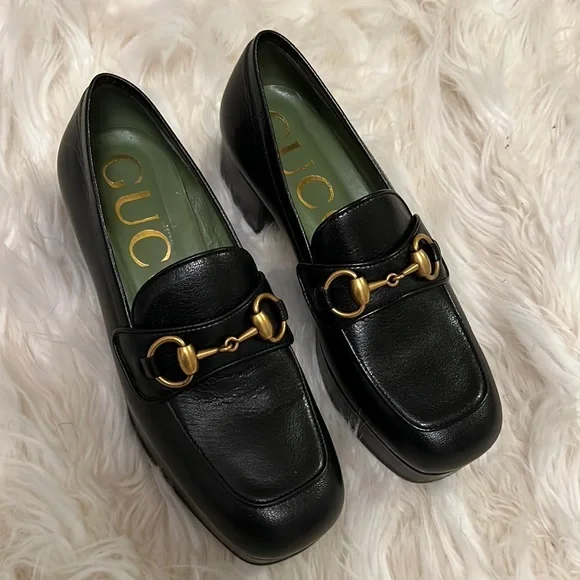 Gucci | Shoes | Gucci Loafers Size 35 | Poshmark display picture 1